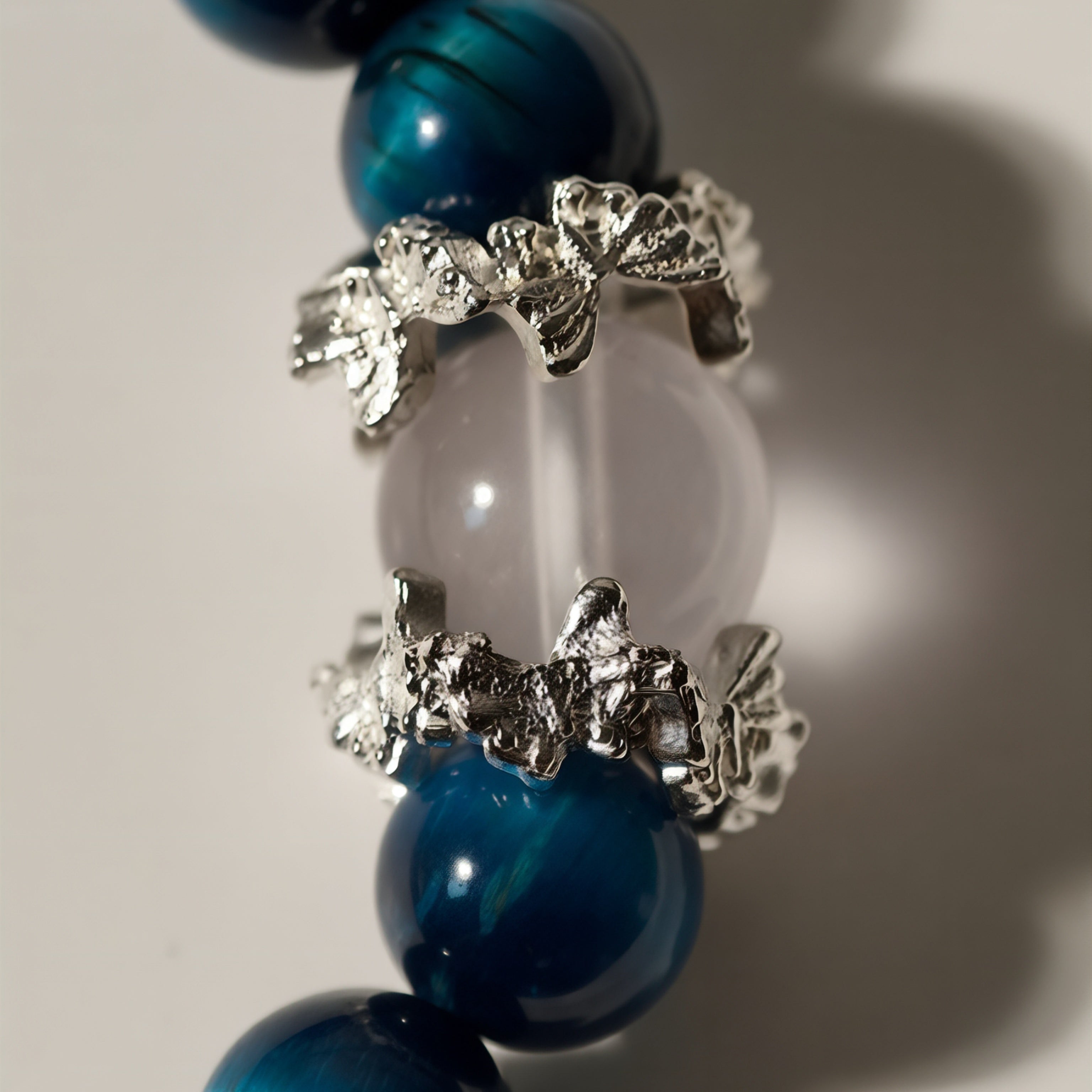 MULYN Blue Tiger Eye Bracelet