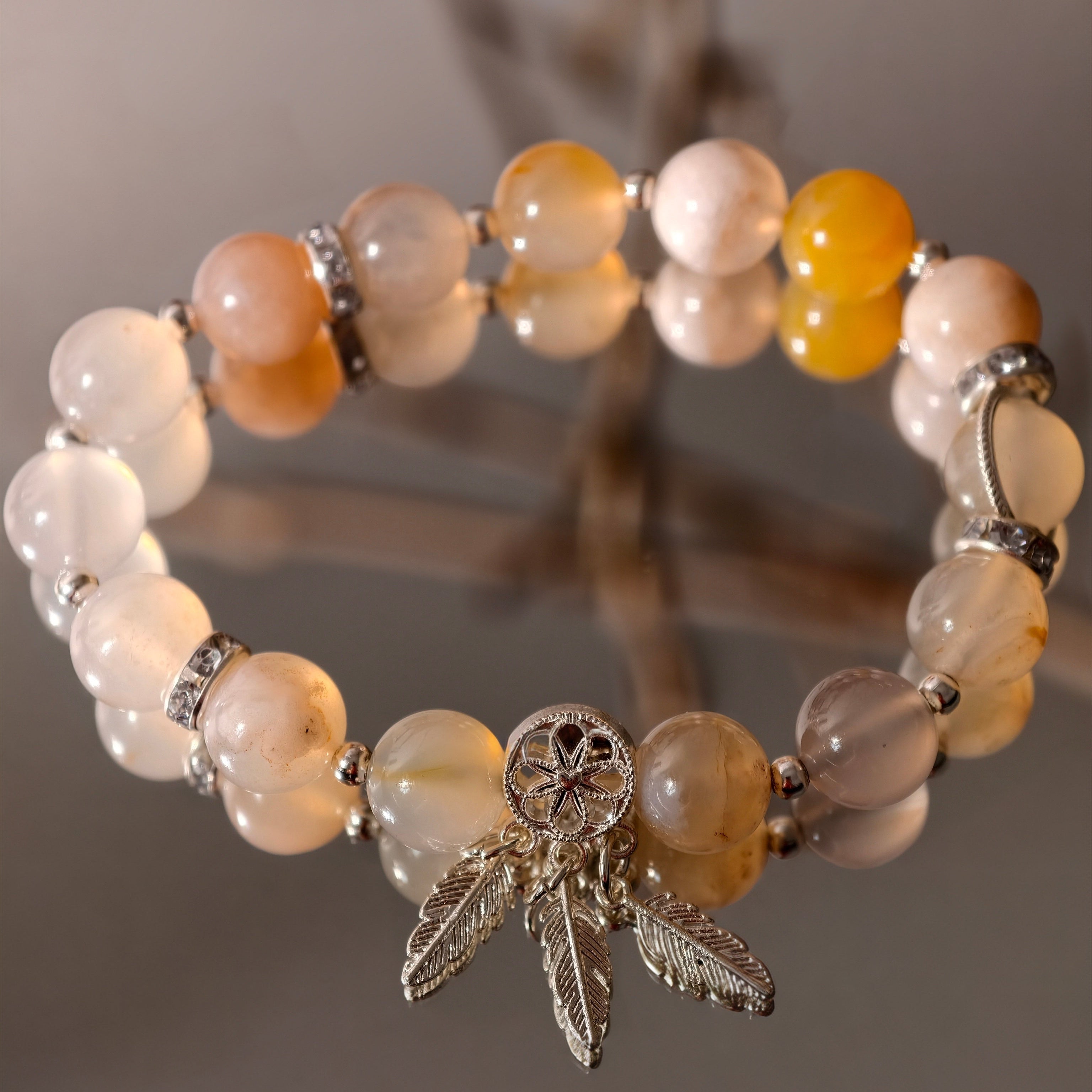 MULYN Sakura Agate Bracelet